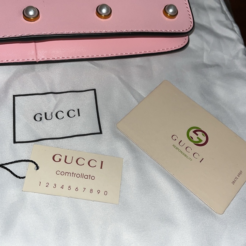 Gucci Calfskin Pearl Bee Broadway Mini Shoulder Bag - Picture 13 of 15